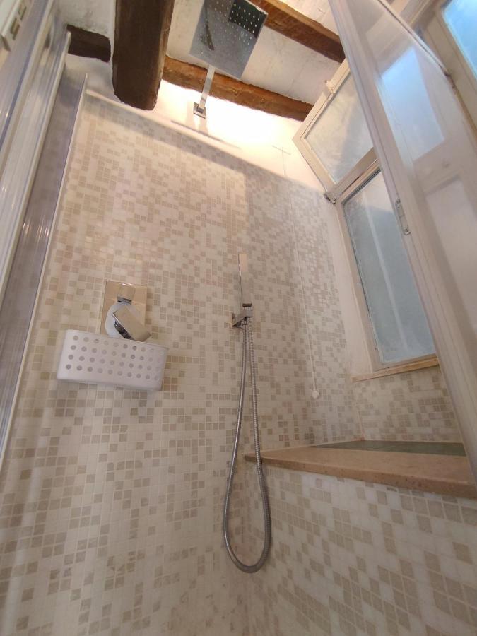 Apartamento Attico Casa Via Rocca Sole Poggibonsi Exterior foto
